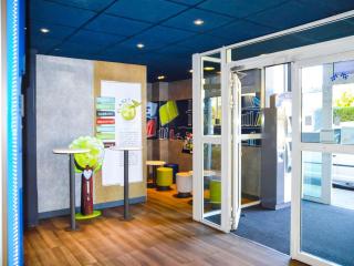 Ibis Budget Hyères - 9