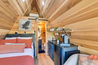 Pickwick Lake Cabin Private Hot Tub, Shared Perks - 4