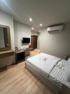 Pyramids Hills Guest House - 7