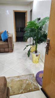 Bright Modern Apartment - 3