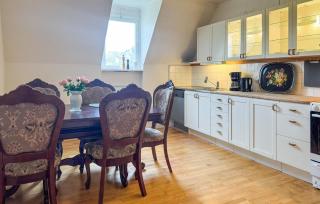 2 Bedroom Stunning Apartment In Högsby - 2