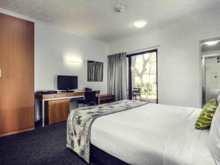 Mercure Darwin Airport Resort - 3