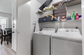 Townhome 4bds, Fast WiFi, 2 Mi to Seton, 6 mi to Fort Cavazos, Professionally Managed by Stay Albatross - 6