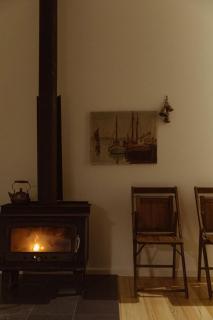 Seafarers Lodge a pup friendly beach shack haven in Middleton - 6