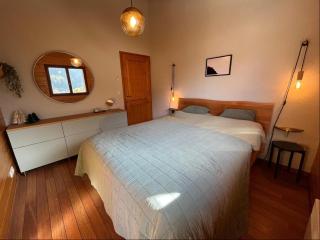 Spacious apartment with balcony in the French Alps - 1