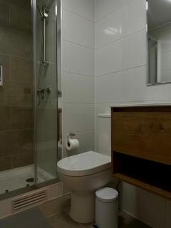 Espléndido y central depto en distrito Icono - 9