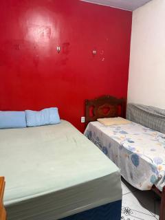 Seu espaço em casa - Quarto privativo em casa compartilhada no bairro do Marco - 0