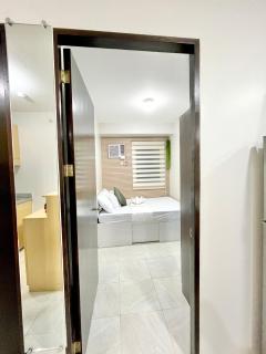 2 Bedroom Condo Fully-Furnished good for 5-6pax by Gerra at Urban Deca Homes Banilad - 1