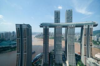 Futinger High-altitude River View Hotel - 4