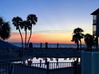 Caribbean Beach Club Resort - 7