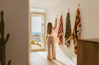 Sunsets Aldinga Beach, 4 king rooms, rooftop, incredible views - 5