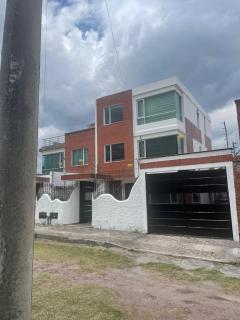 Aeropuerto Internacional Quito, Habitación N3 - 5