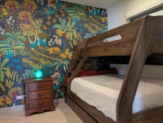 Sun and Serpent, Low-Tox Family Retreat with Views - 4