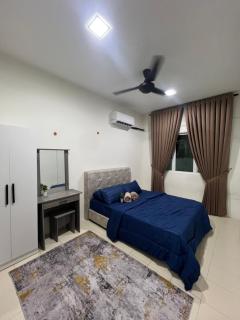 Puteri Resident In Stay - 1