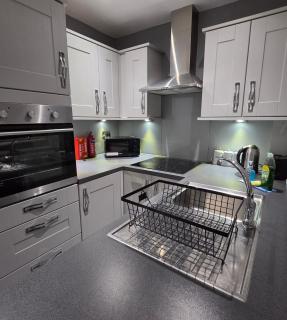 3 Bedroom FM Homes & Apartments Wishaw Motherwell - 5