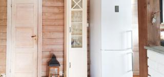 Traditional Family Cabin By Idyllic Tarn - 8