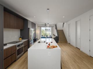 Montauk - Hot Tub - Heart of Old Town - 1