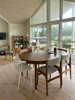 Family Holiday Home At Enø With Sea Views - 4