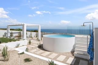 Okeanos Moana Private luxury seafront oasis with pool - 8