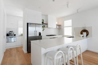 Okeanos Moana Private luxury seafront oasis with pool - 1