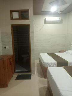 Sri Murli Manohar Dham - 5