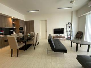 By The Sea @ Cozy Beachfront Home - 9