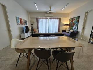 By The Sea@ Cozy Beachfront Home (Batu Ferringhi). - 1