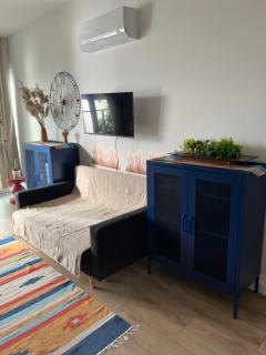 Kawalerka z widokiem na jezioro - 1