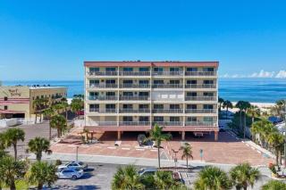 2b 2b - Partial Beach Views Madeira Norte #101 - 6