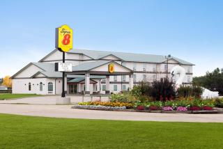 Super 8 by Wyndham Swan River MB - 8