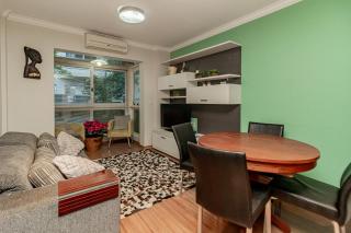 Perfeito 2 Quartos Bem no Centro - 4