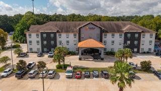 Comfort Suites Oil Center - 2