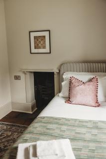 Ty Mawr, The Old School Holiday Homes - 2