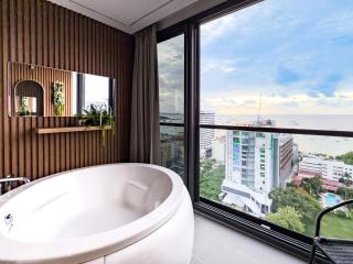 Luxury 2 Bed Room Sea View Bath Tub In Balcony - 5