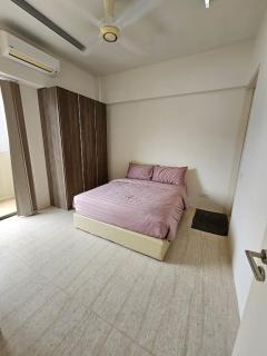 By The Sea Cozy Beachfront Home, Batu Ferringhi - 8