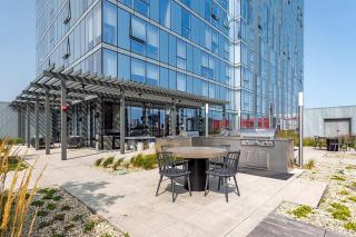 Near North 1br w doorman wd gym nr I-90 CHI-872 - 6