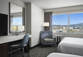 Hilton San Diego Mission Valley - 2