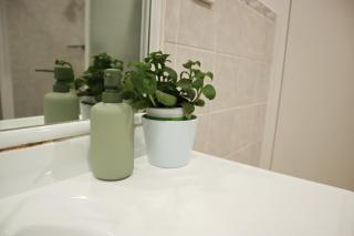 Compact Double room with shared bathoom - 1