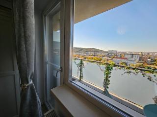 RAINBOW APARTMENT PINK - free parking- zona spital Recuperare Iasi - 1