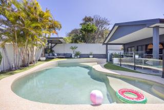 Caves Coastal Escape - 0