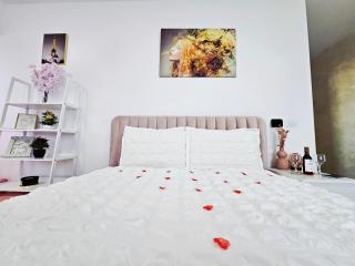 RAINBOW APARTMENT PINK - free parking- zona spital Recuperare Iasi - 7