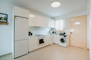 Royal Seacrest Luxe 2B Poolside Apartment - 2