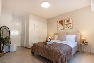 Royal Seacrest Luxe 2B Poolside Apartment - 7