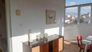 Sunny penthouse in the center - 8