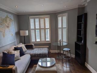 Modern Fulham Flat in Prime Location - 6