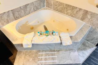 Coratel Inn and Suites By Jasper Ocean Shores - Ocean Shores - 1