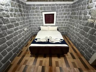 Organic Farmers Tent & Trekking - 8