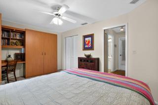 Venice Getaway, Minutes to Beaches & Downtown - 5