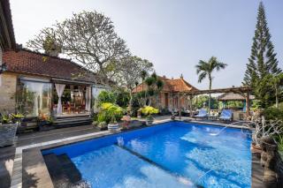 Villa Air Terjun Bucuan - 3