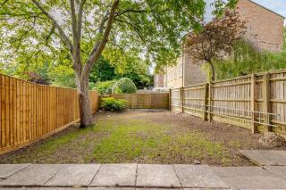 Spacious Stylish 4BR Home, Free Parking, WiFi, Garden, Headington-Oxford - 3